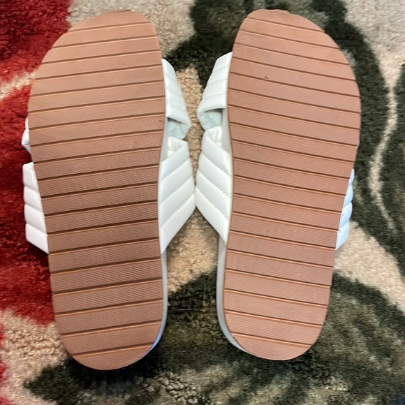 Slides - Picture 4 of 5